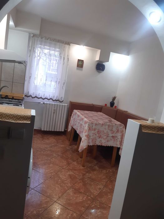 Apartament de inchiriat