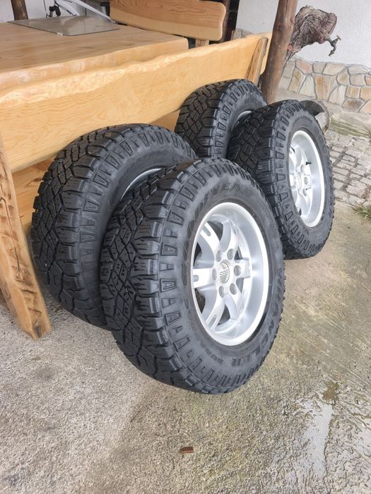 Лети джанти 17" 8j 6x139.7 за Тойота Fj cruiser, 4Runner