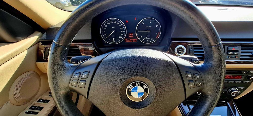 BMW Seria 3 E90 320D
