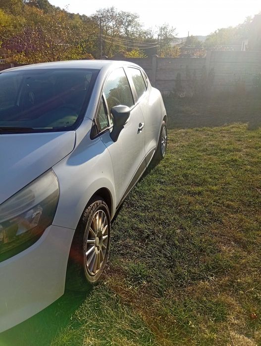 RENAULT Clio 0 — imagine 3