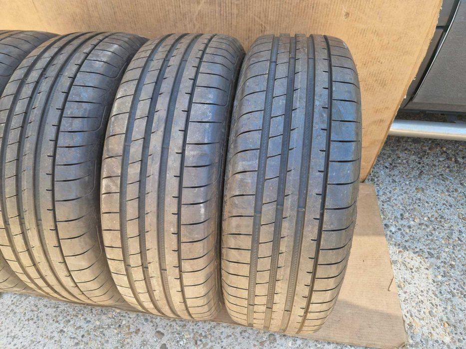 4 Goodyear R18 235/65 Летни гуми  DOT4518