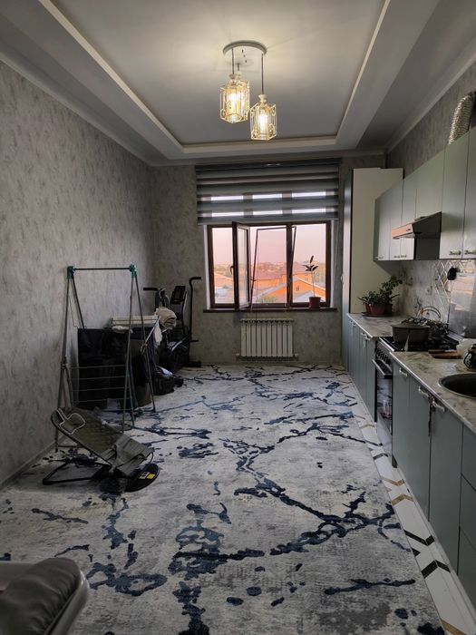 Uy sotiladi 103 kv metr srochniy