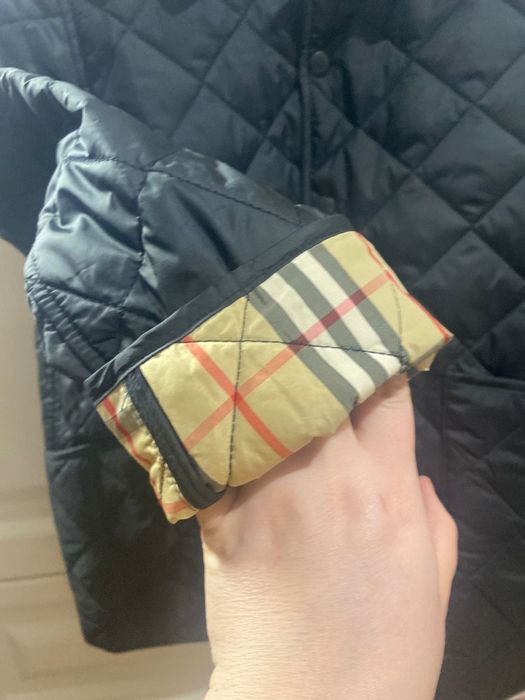 Продам куртку Burberry 160 рост