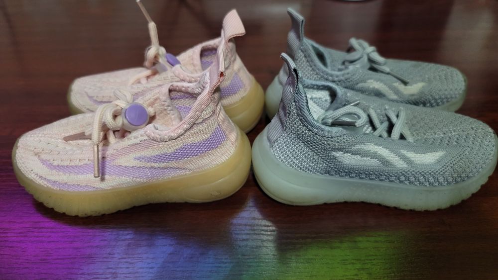 Детская обувь. Цена за 1 пару.