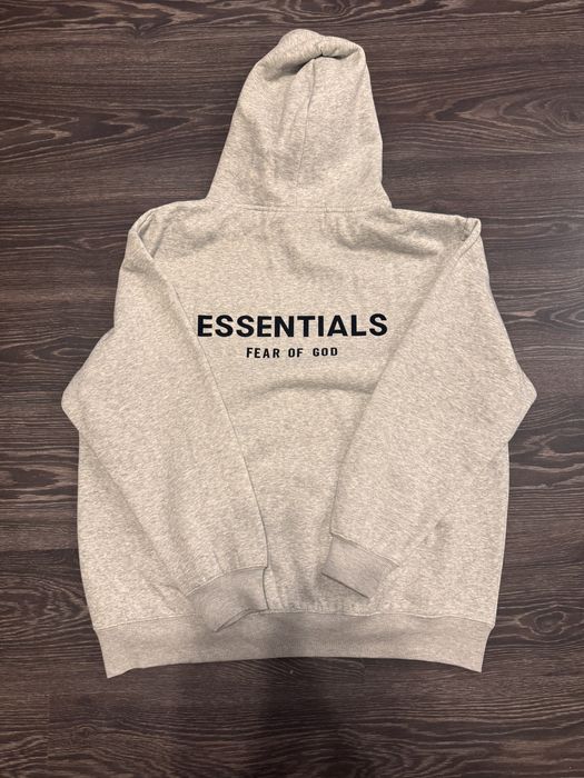 hanorac essentials,marimea M