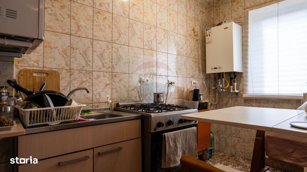 Garsonieră în vilă modernă (2015) | Liniște și intimitate