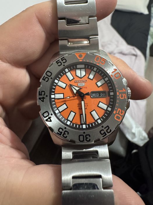 Продавам Seiko ,,Baby Monster orange ,,