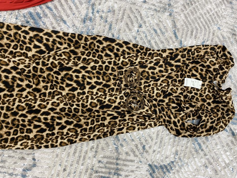 Женский платья новый