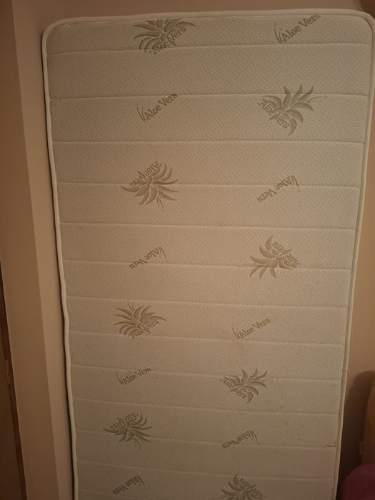 Pat o persona Luröy,  Ikea.