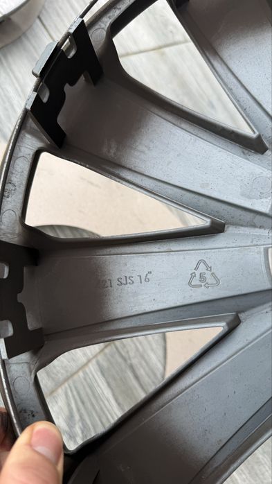 Capace jante tabla 16”