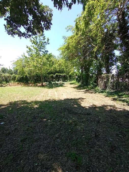 Продавам дърводелски цех