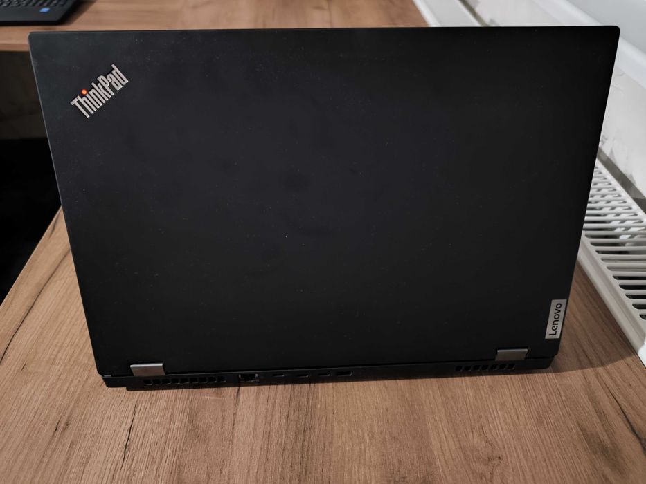 ThinkPad P15/Core i7-10850H/32GB RAM/512 SSD/Quadro T1000 4GB/15.6 IPS