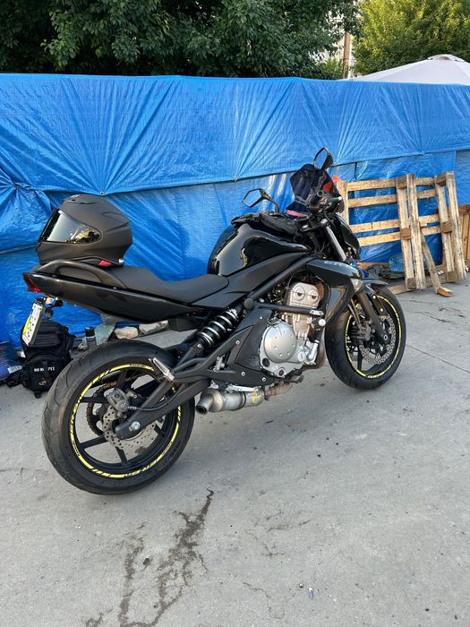 Kawasaki ER6N - limitata A2