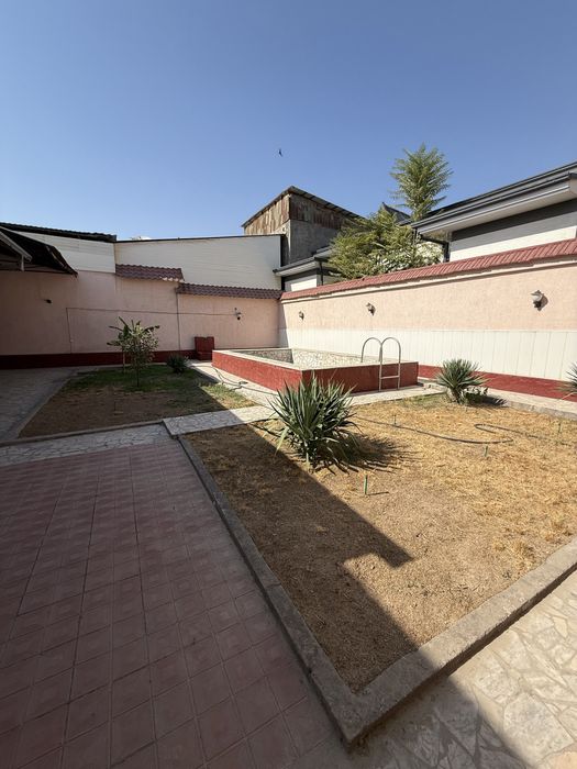 СВОЙ Продаётся дом 4.4 соток (ор-н Азербайджанский центр)