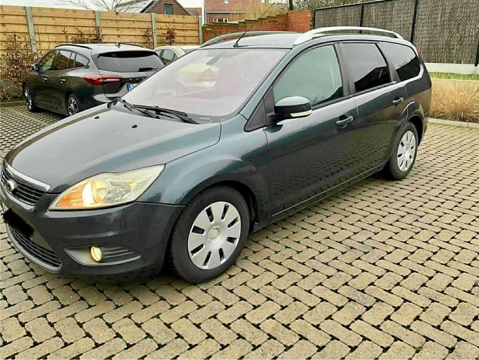 FORD Focus 2010 — imagine 2