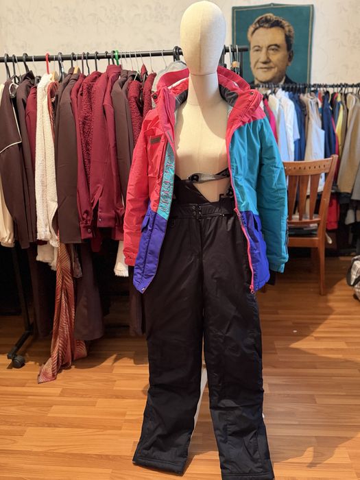 Продаются Женские вещи