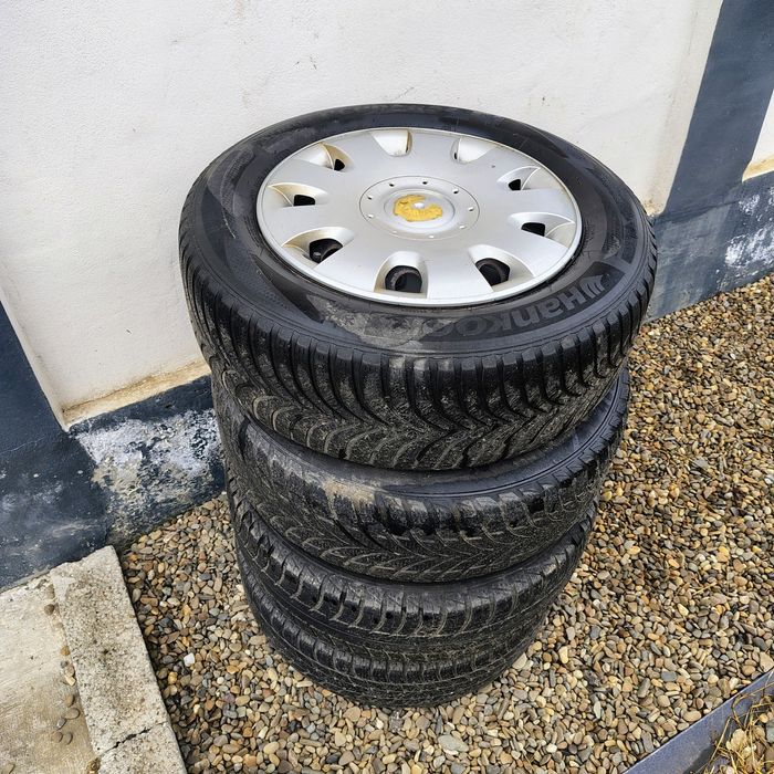 2 roți 5x112 cauciucuri de iarnă 195 65 15, gama Vag