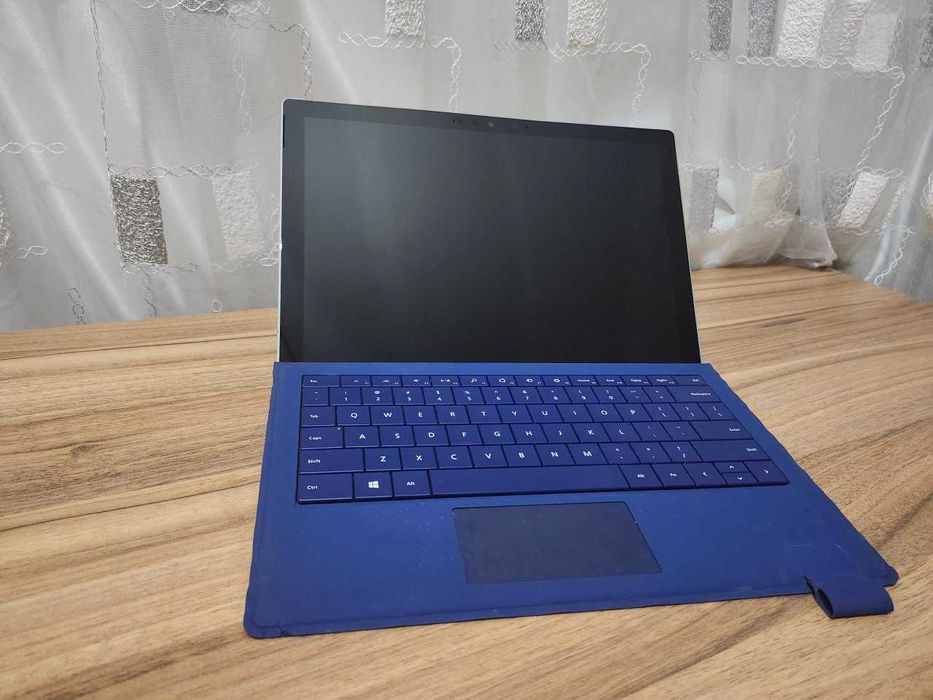 Microsoft Surface Pro 4