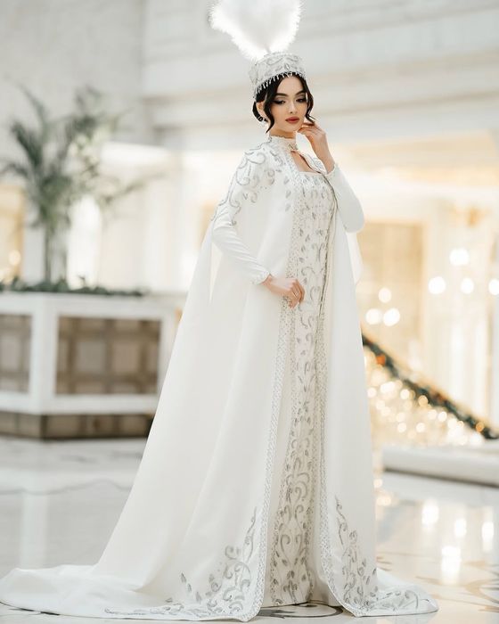 Продам платье на узату