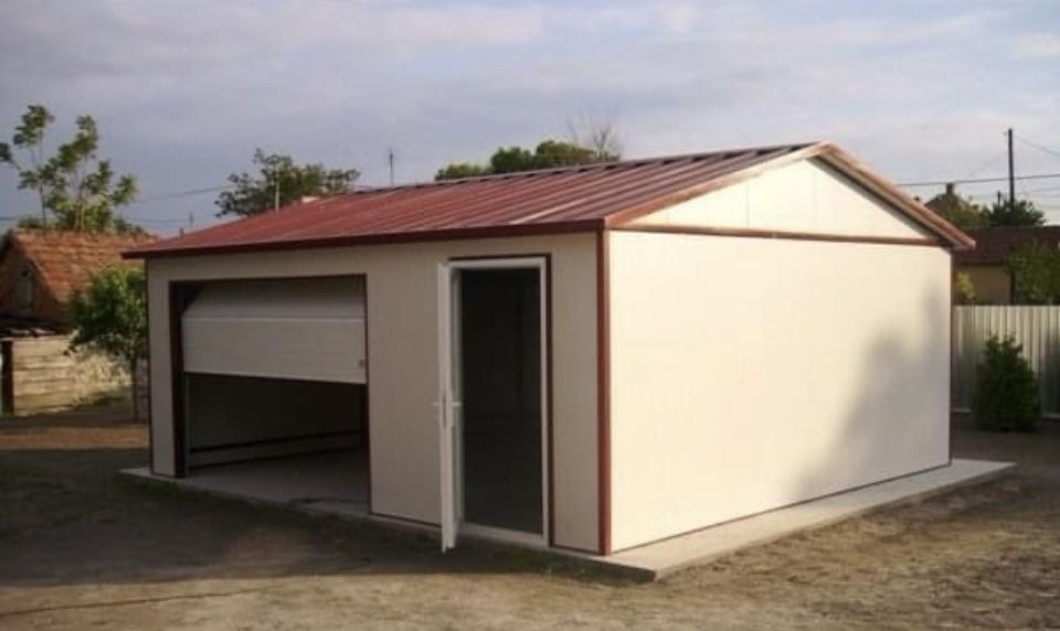 Garaje auto pe structura metalica