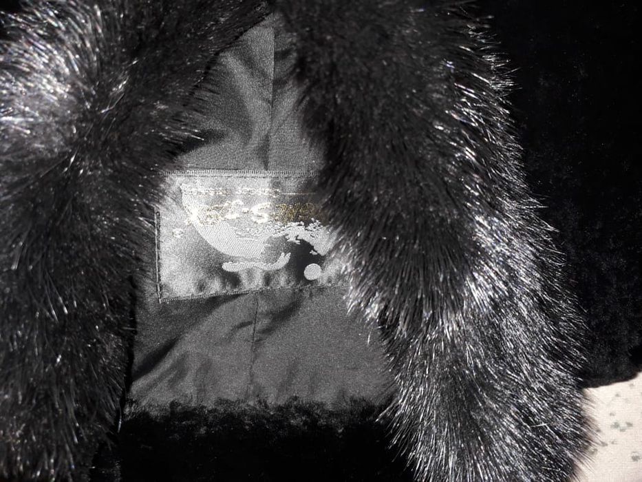 Продам мутоновую шубу (торг).