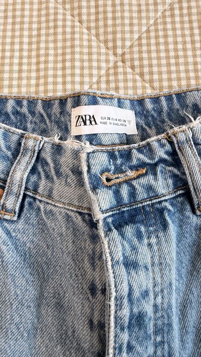 Джинсы/деним 36 рр Zara