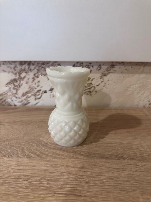 Стъклени ретро вази