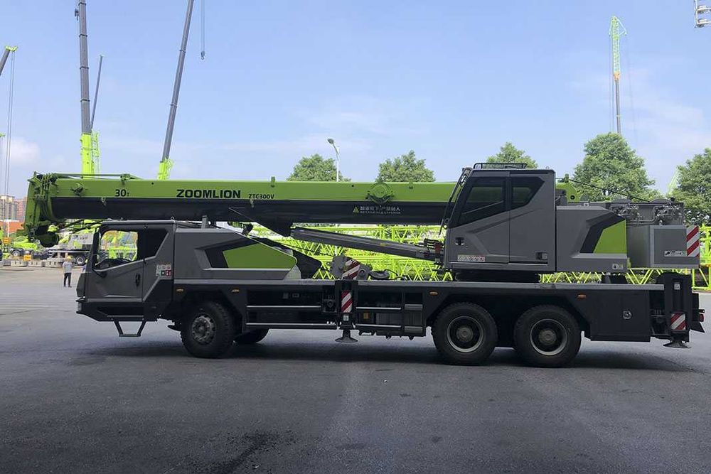 Автокран ZOOMLION ZTC350/35т под заказ