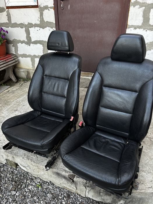 Передние кресла Е60 BMW