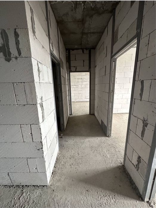 Uchtepa avenue da Kadastirlari tayyor bo’lgan 2 xonalik uy sotiladi