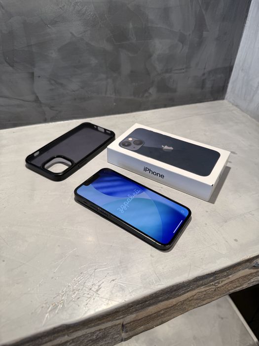 Iphone 13 Mini Midnight 128 GB + подарък