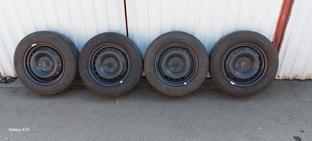 Jante tabla 195/65R15 anvelope M+S KLeber All Season