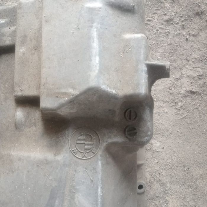 Поддон от БМВ е36