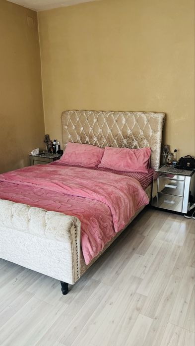 Pat dormitor       .