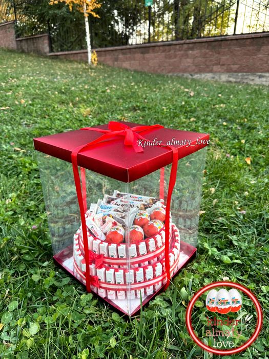 Подарок девушке, киндер, киндер торт, сладкий бокс