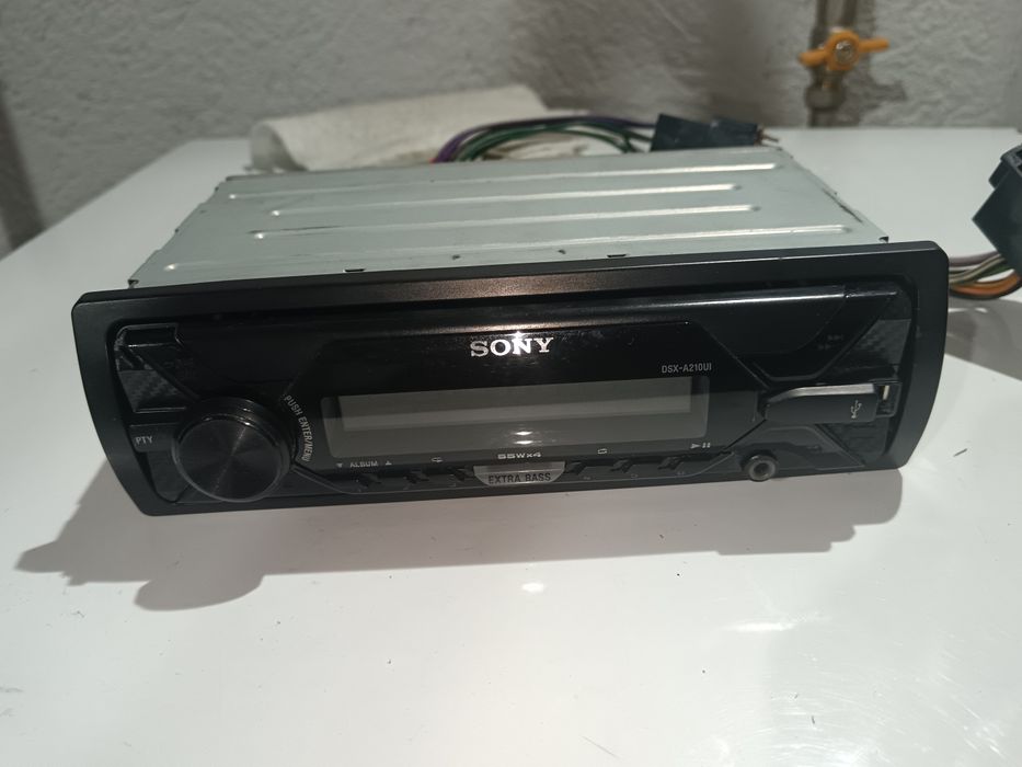 Sony  DSX A210UI - Radio - MP3 Auto