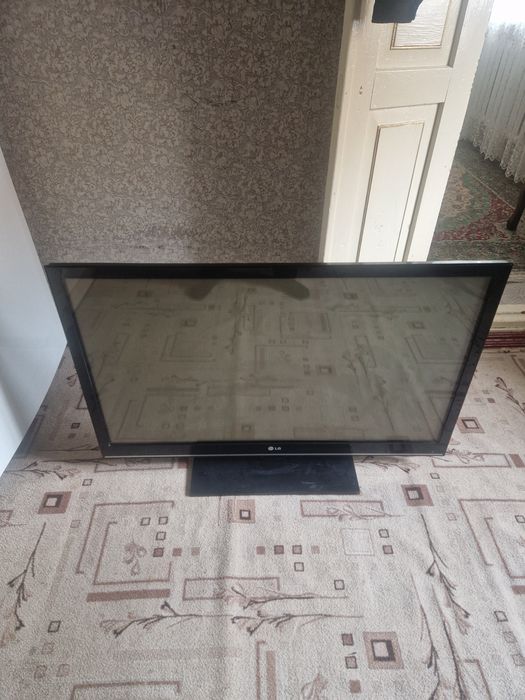 Телевизор плазменный 42d