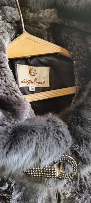 Продам 2 женские шубы