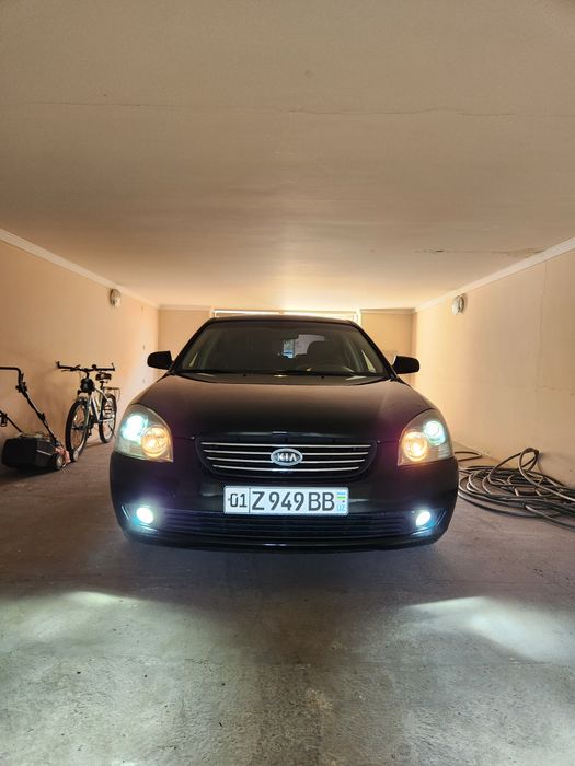 Kia Optima sotiladi