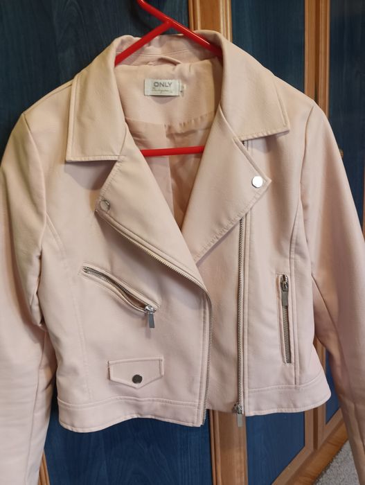 Кожено дамско яке размер S