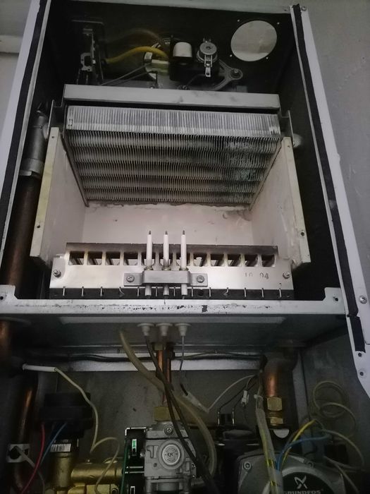 Ремонт газ котлов, котёл.