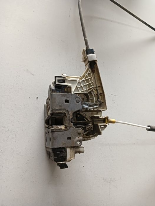 Broasca Usa Dreapta Fata Mercedes-Benz Sprinter 3,5-T Box 906 2006 - >