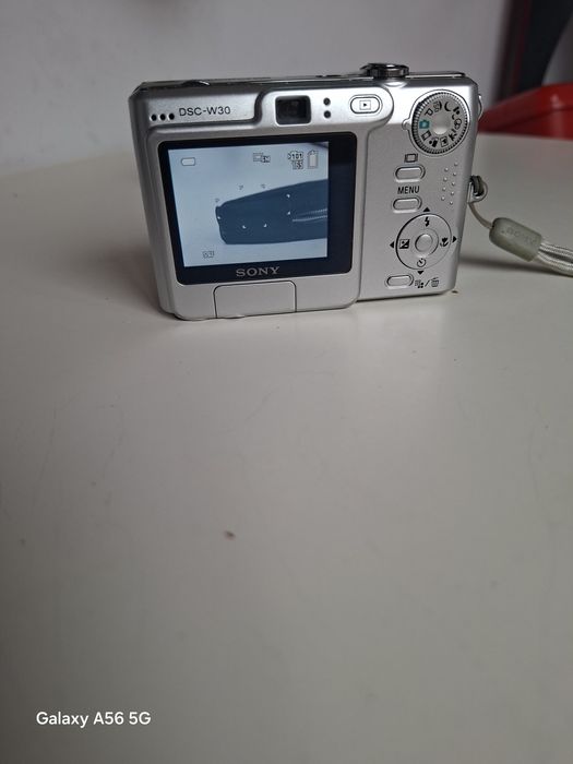 Vand sony dcs-w30