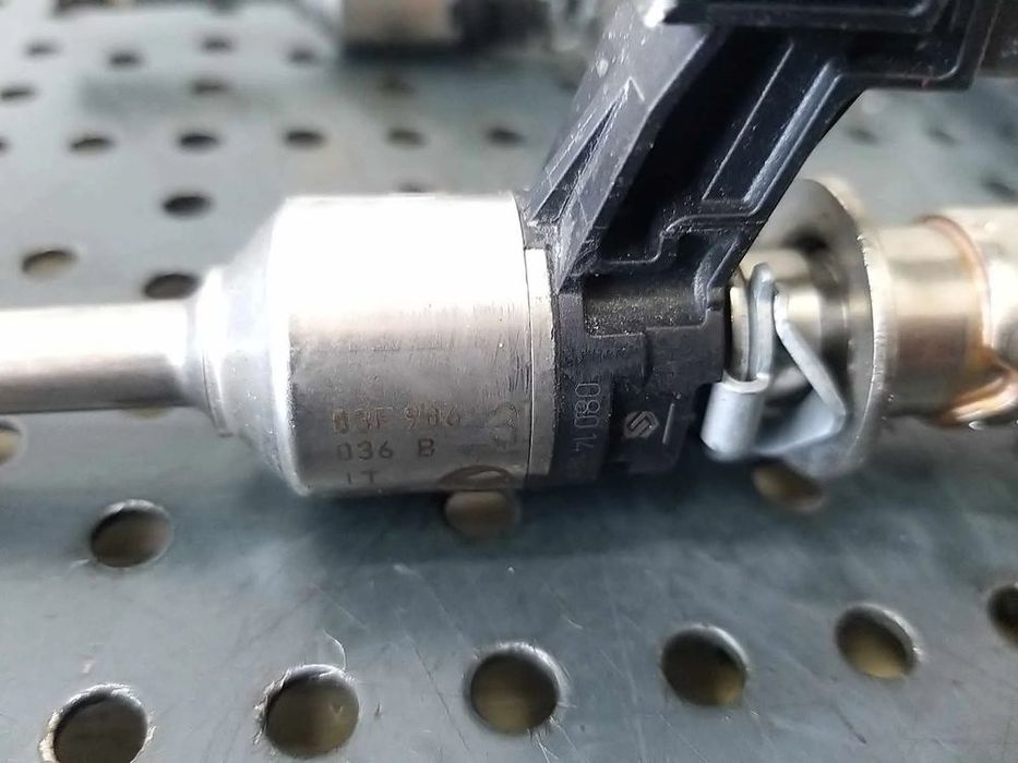 Injector 1.2 tsi skoda fabia 2 03f906036b