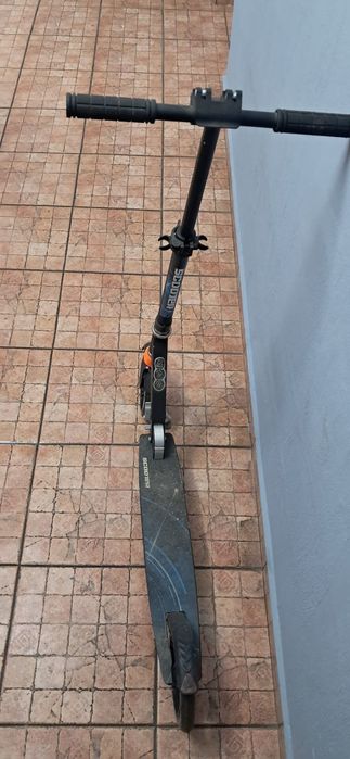 Trotineta reglabila
