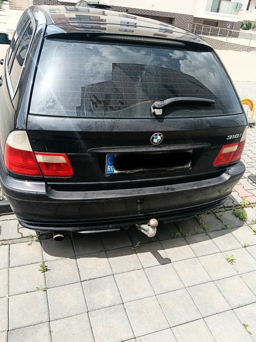 BMW      Seria  3