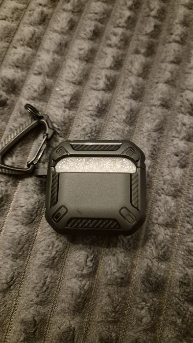 Чехол на airpods 4
