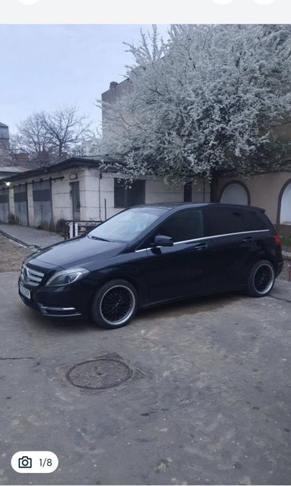 Mercedes Benz  b class
