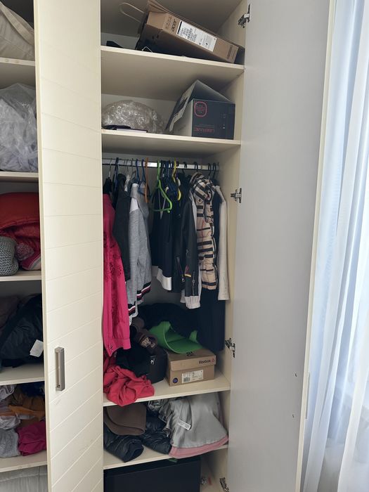 Шкаф срочно продам