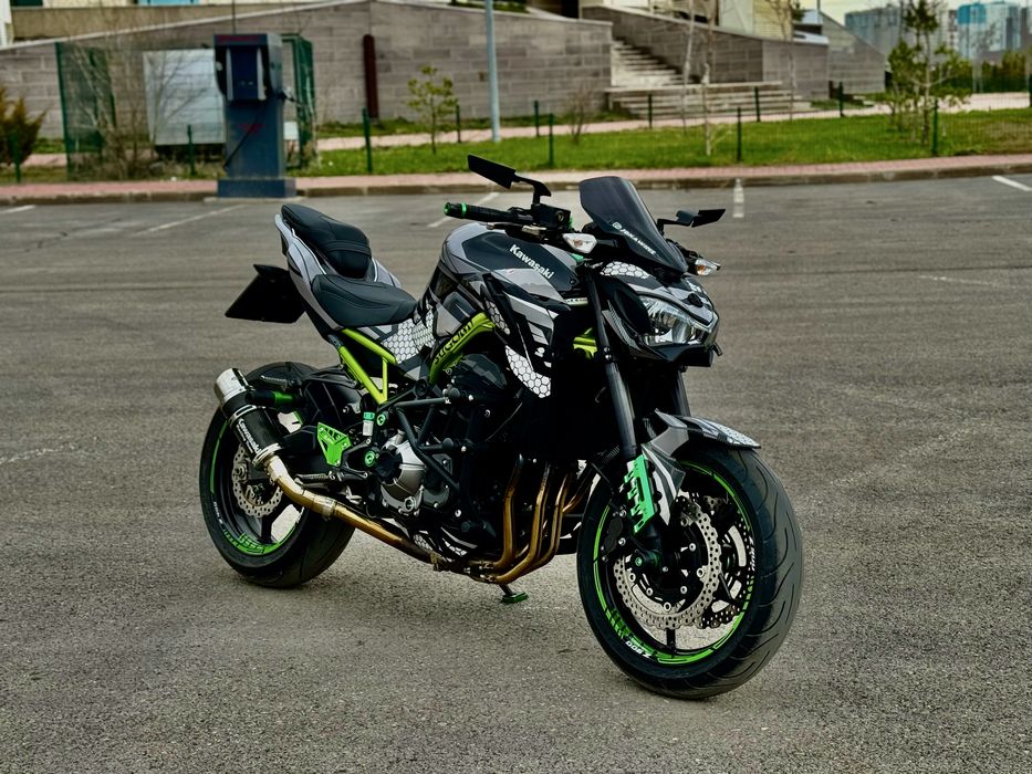 Kawasaki z900, Мощный стрит для города и за городом
